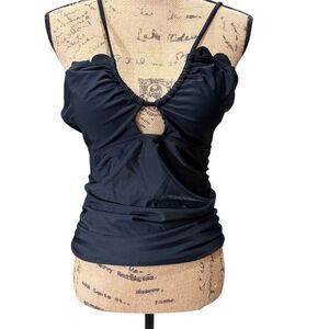 Beachsissi Women's Black Tankini Top M Crisscross Open Back Removable Pads